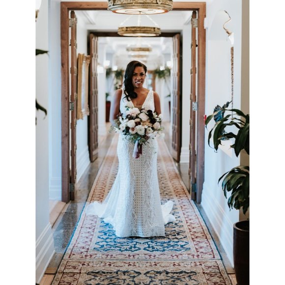 Calla Blanche Connie 18108 Wedding Gown Size 8 - Picture 8 of 11